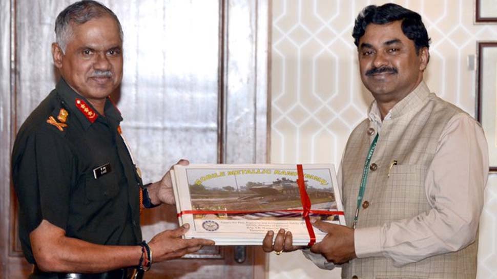 drdo-hands-over-design-of-mobile-metallic-rampto-indian-army