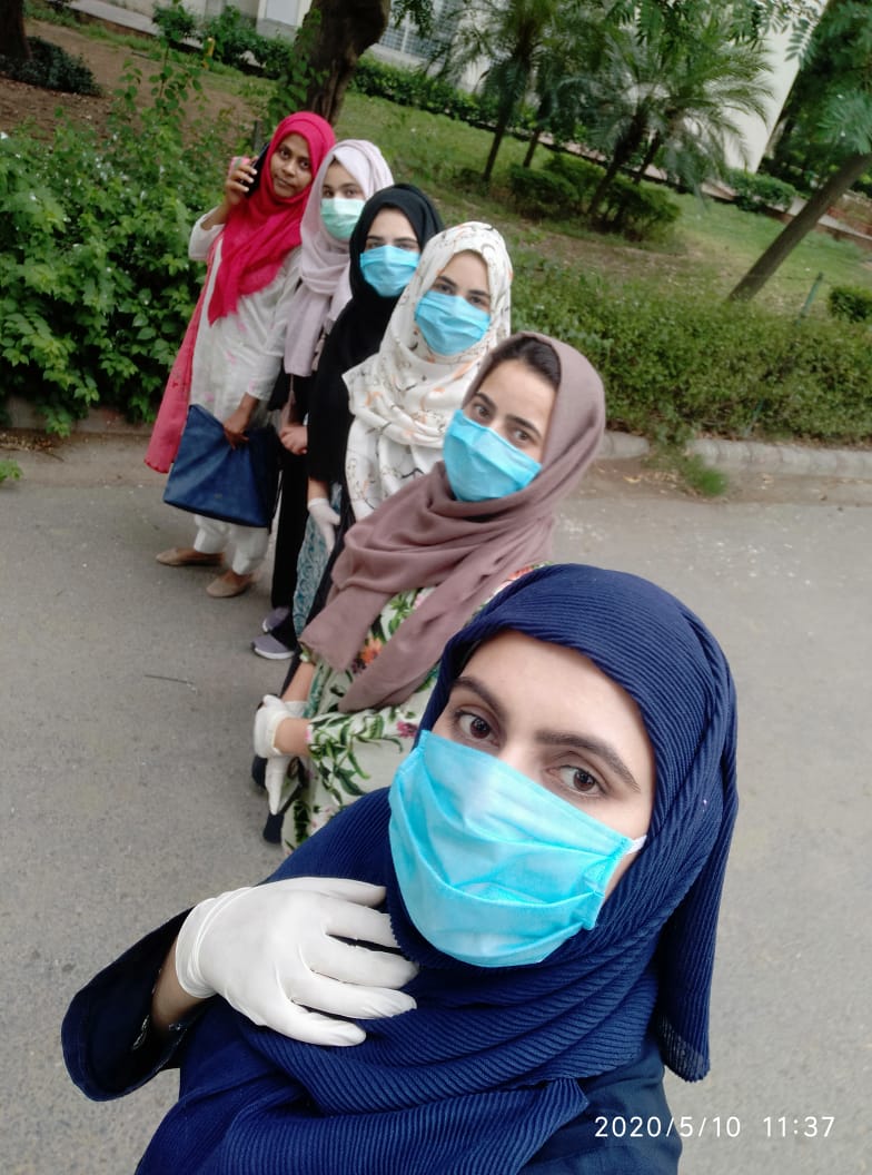 jk-hostellers-reach-their-destinations-praise-efforts-of-jmi-authorities-and-mhrd