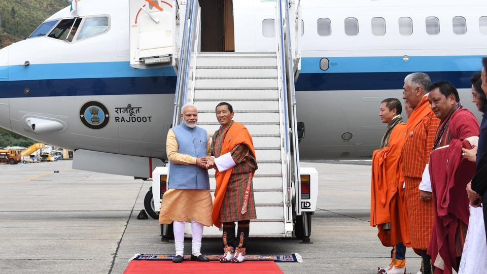 prime-minister-narendra-modi-reaches-bhutan-receives-guard-of-honour