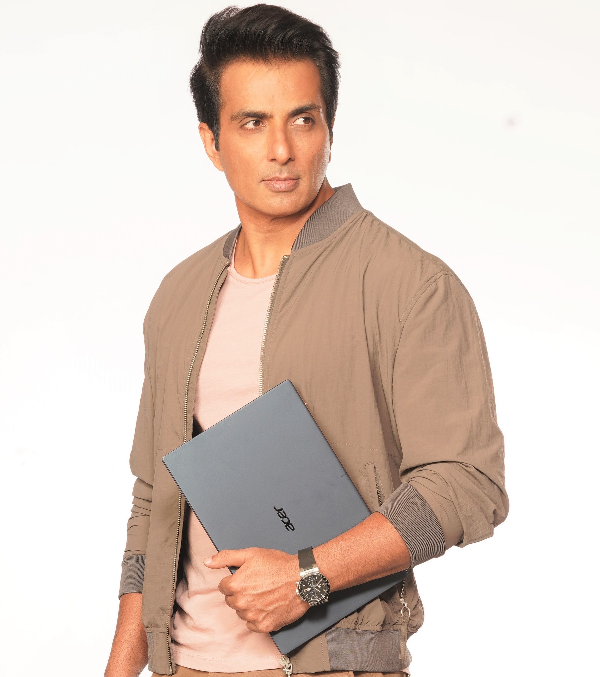 goodworker-joins-hands-with-sonu-sood