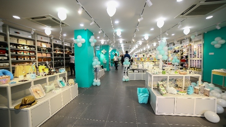 beccos-opens-its-flagship-store-in-ahmedabad-spread-over-3500-sqft-the-store-elevates-experiential-shopping