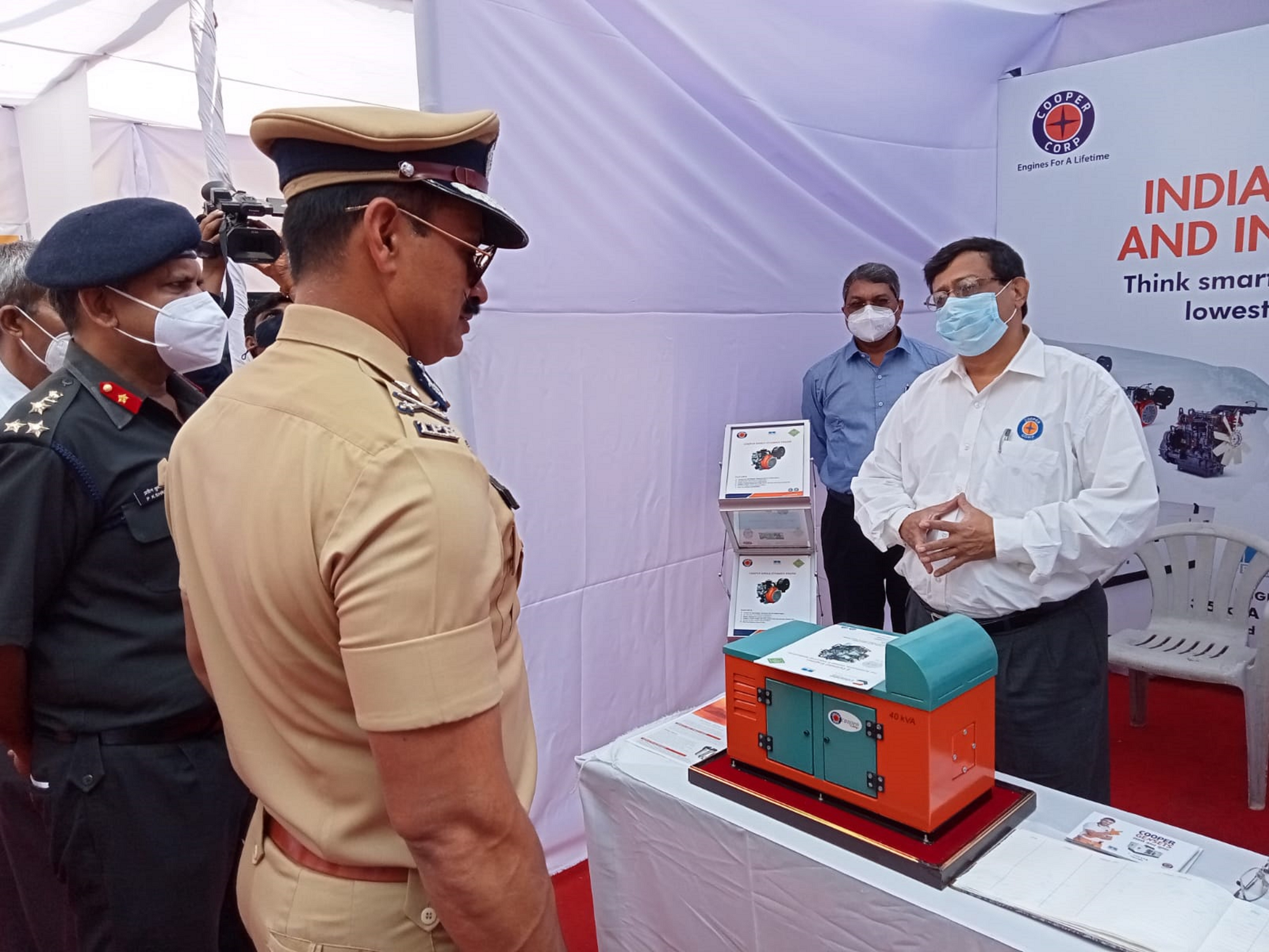 cooper-corporation-exhibits-its-advanced-made-in-india-series-of-engines-at-cqa-ee-aundh-camp-pune-defense-exhibition-2021