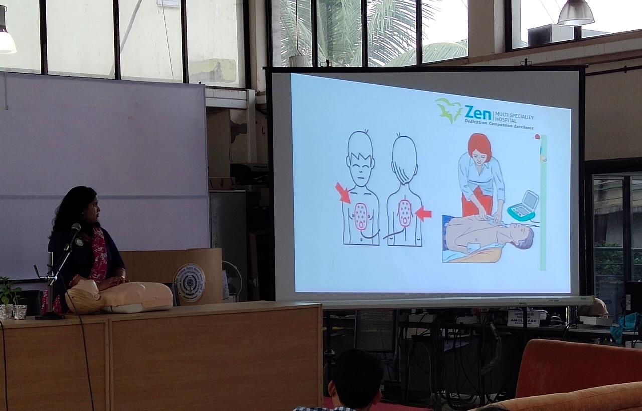 zen-multi-specialty-hospital-conducted-a-basic-life-support-training-session-at-the-international-institute-of-population-sciences