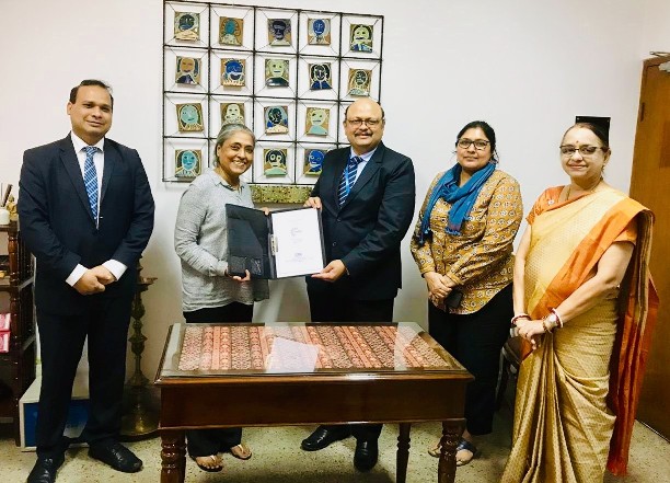 EXIM Bank, India signs MOC with SARBA SHANTI AYOG (SSA) decoding=