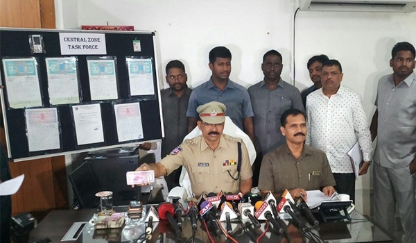 4-tv-actor-held-in-the-cheating-case