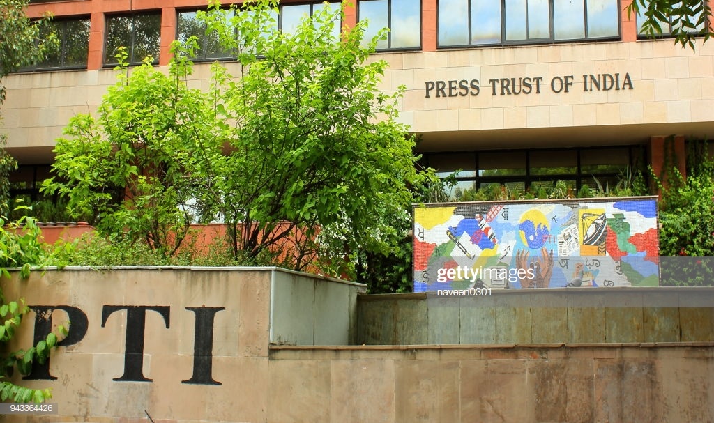 maha-polls-parties-grapple-with-rebels-in-aurangabad