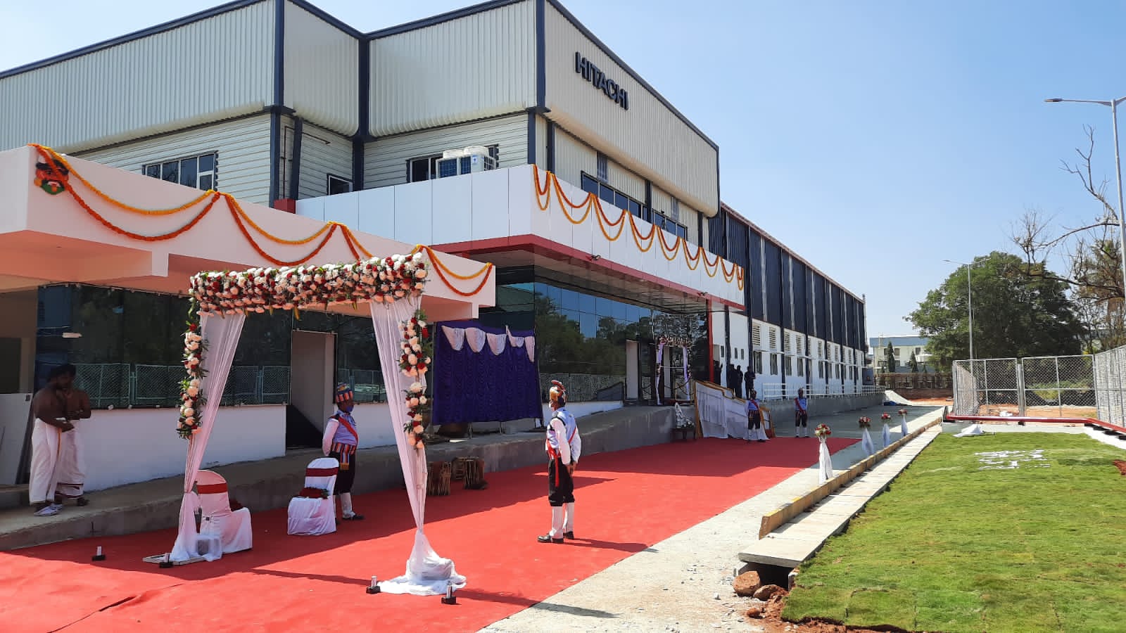 hitachi-terminal-solutions-inaugurates-its-global-crm-manufacturing-facility-in-bengaluru