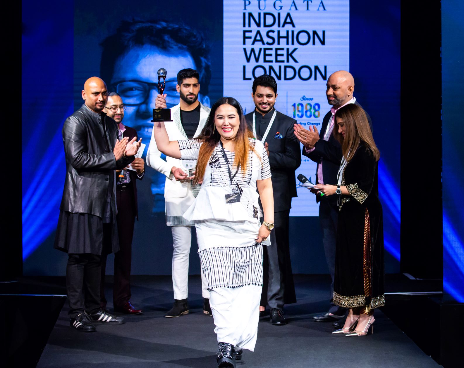 JD Institute of Fashion Technology partnered in the 6th edition of India Fashion Week, London decoding=
