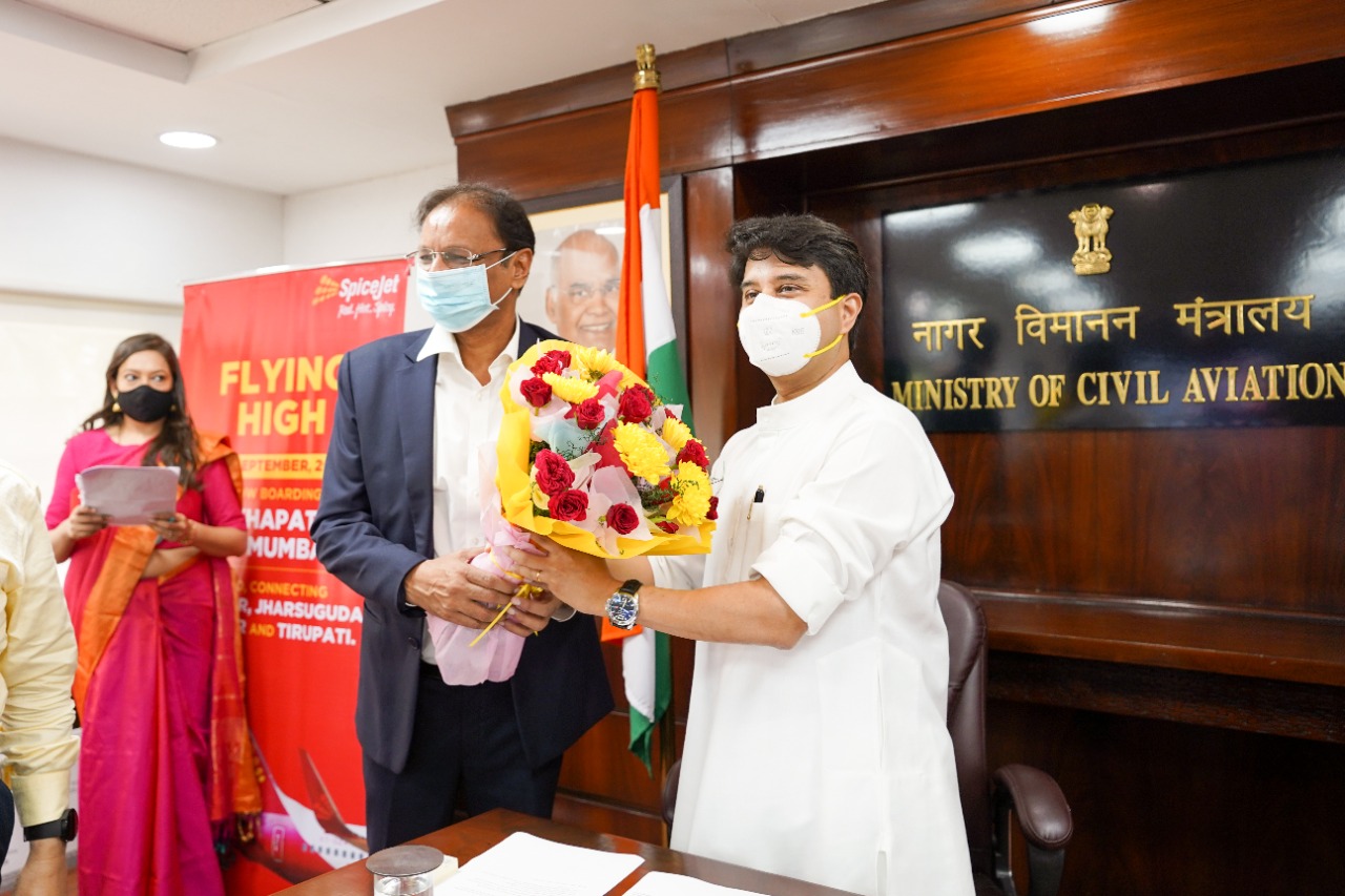 spicejet-launches-38-new-domestic-and-international-flights