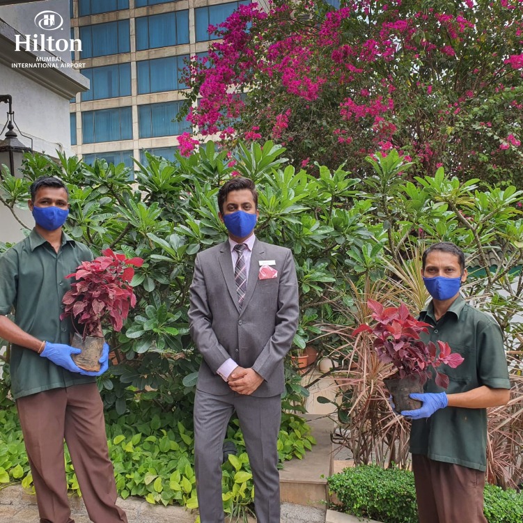 hilton-mumbai-international-airport-celebrated-earth-week-with-a-plantation-drive