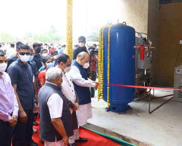 amit-shah-inaugurated-a-280-psa-oxygen-plant-at-the-covid-designated-hospital