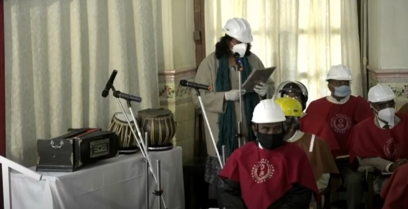 amit-khare-addressed-the-convocation-ceremony-of-dayalbagh-educational-institution