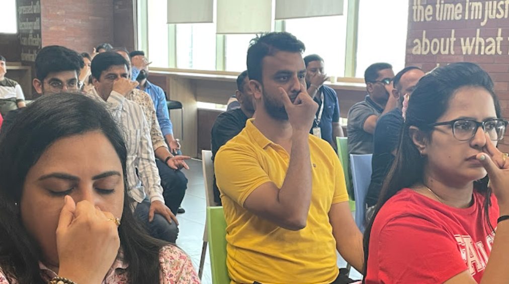 international-yoga-day-g4s-hosts-a-physical-and-virtual-yoga-session-in-delhi-bangalore-goa