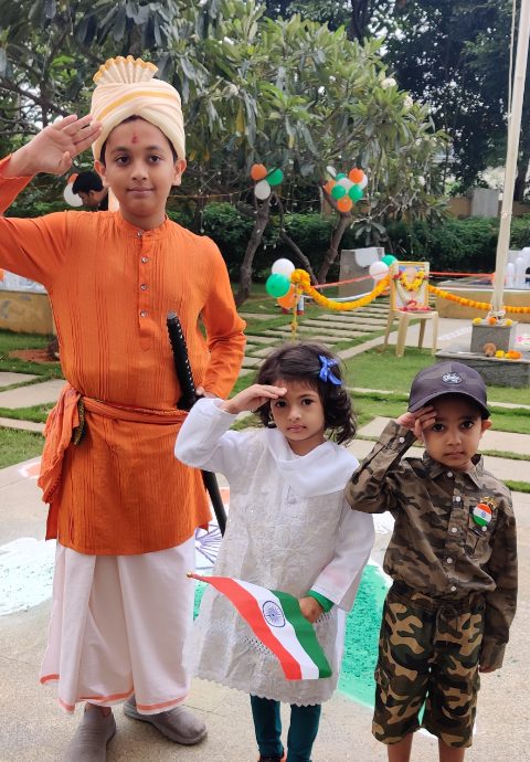 independence-day-was-celebrated-with-true-fervour-at-prestige-misty-waters-hebbal