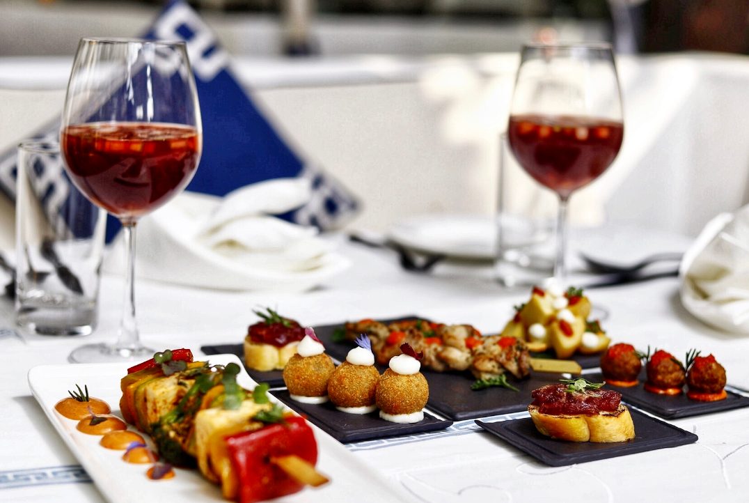 dine-wine-and-rewind-memories-with-your-favorite-squad-over-a-hearty-meal-at-sevilla-and-from-tiffin-by-claridges