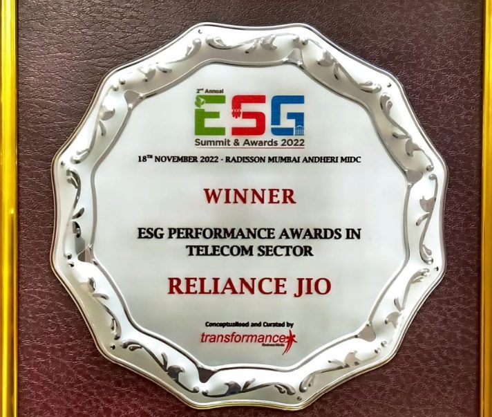 reliance-jio-wins-the-prestigious-esg-performance-in-telecom-sector-award