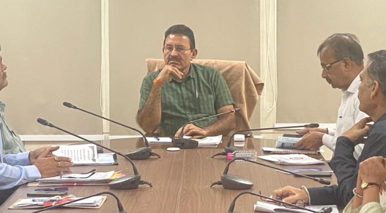 action-will-be-taken-against-committees-that-do-not-conduct-audit-registrar-cooperatives-shri-meghraj-singh-ratnu