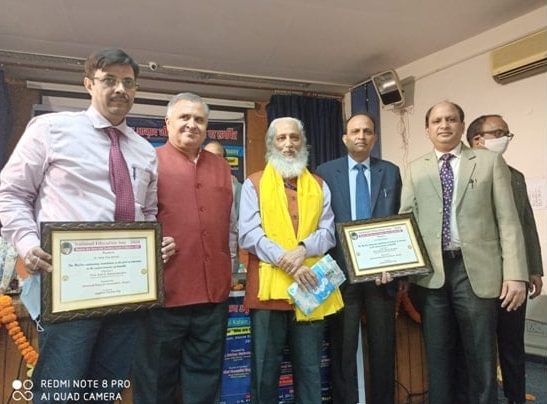 three-top-jamia-employees-conferred-the-maulana-abdul-kalam-azad-excellence-award-of-education