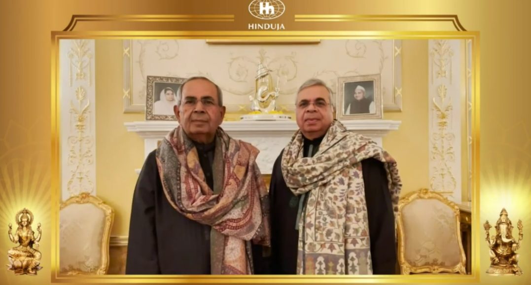 Prince Charles inaugurates the event by lighting up the traditional Diwali lamp decoding=