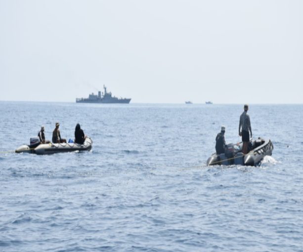 INDIAN NAVY ASSETS DEPLOYED IN SEARCH AND RESCUE EFFORTS FOR MISSING FISHERMEN decoding=