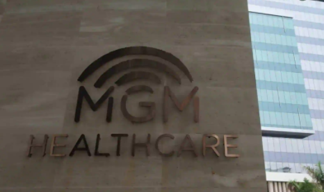 heart-and-lungs-travel-across-the-country-for-eight-hours-to-save-three-patients-at-mgm-healthcare-chennai