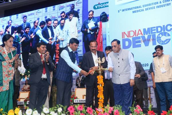 no-shortage-of-medicines-in-the-country-to-deal-with-the-outbreak-of-coronavirus-shri-sadananda-gowda