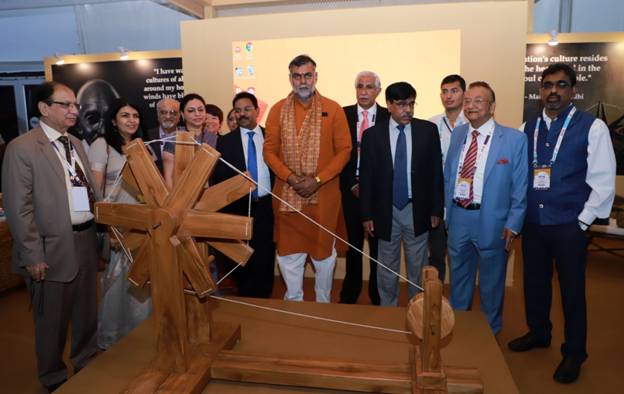 union-minister-shri-prahlad-singh-patel-inaugurates-the-exhibition-of-itm-2019