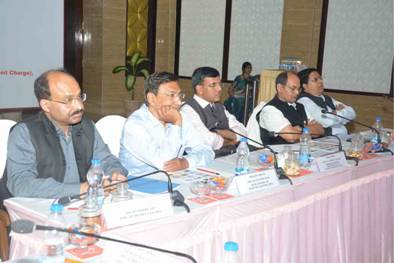 while-striving-to-match-international-standards-indian-ports-should-be-smart-sustainable-and-safe-shri-mansukh-mandaviya