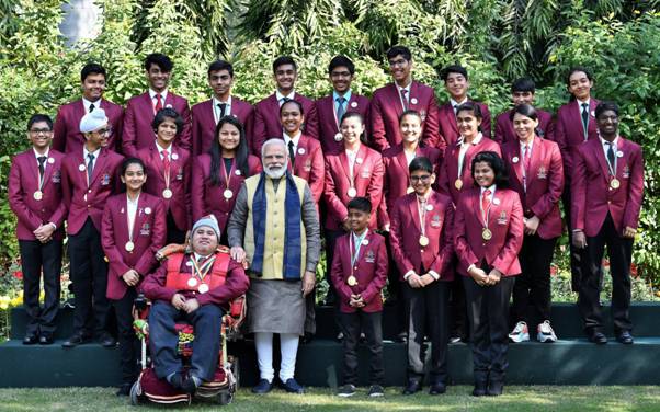 PM interacts with recipients of Rashtriya Bal Puraskar, 2020 decoding=