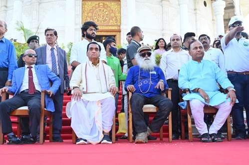 sadhguru-promotes-save-soil-initiative-at-world-peace-dome