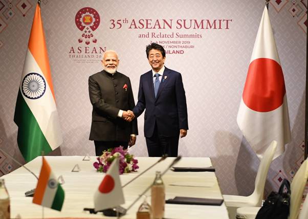 prime-minister-narendra-modi-met-prime-minister-of-japan-shinzo-abe