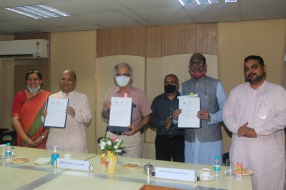 csir-unnat-bharat-abhiyan-iit-delhi-and-vijnana-bharati-sign-a-tripartite-mou