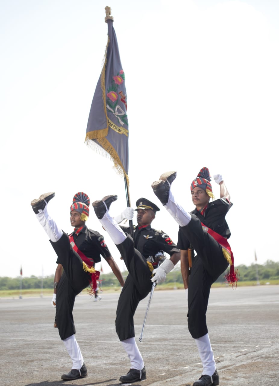 colour-presentation-by-honble-president-of-india-to-army-aviation-corps