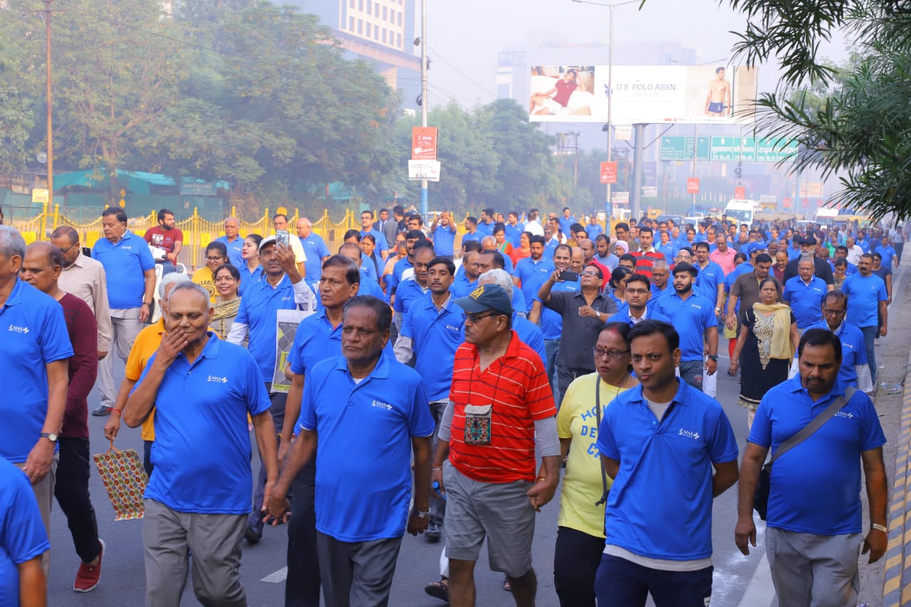 seniors-actively-join-in-for-walkathon-to-promote-good-health