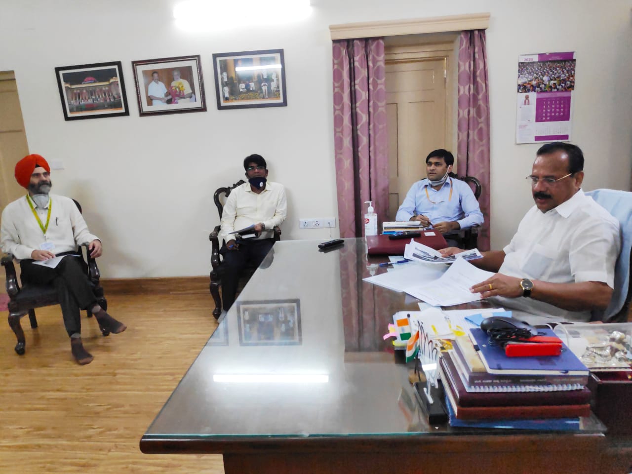 shri-gowda-congratulates-department-of-fertilisers-and-compliments-railways-on-this-significant-achievement