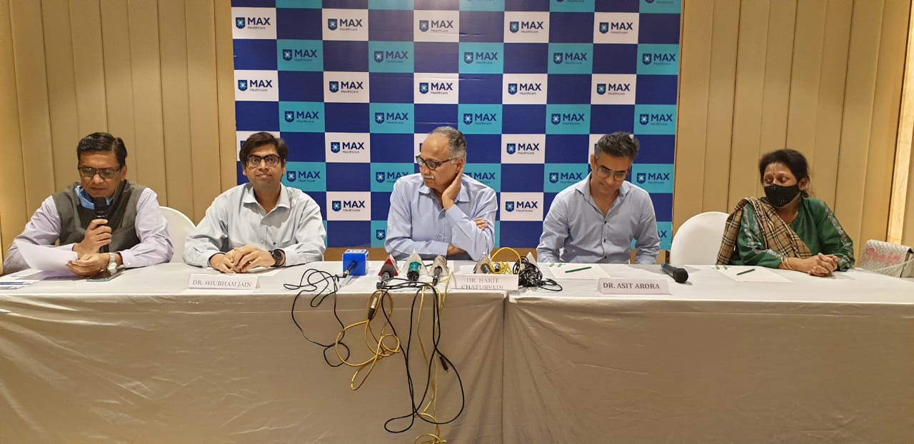 doctors-at-max-hospital-saket-remove-a-whopping-15-kg-cancerous-abdominal-tumor