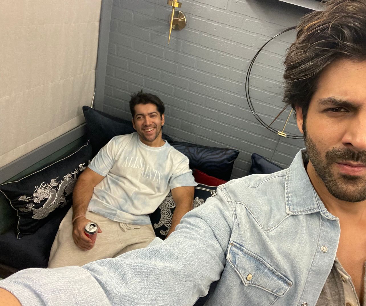 shehzada-wraps-20-day-first-schedule-on-its-palatial-mansion-set-in-film-city