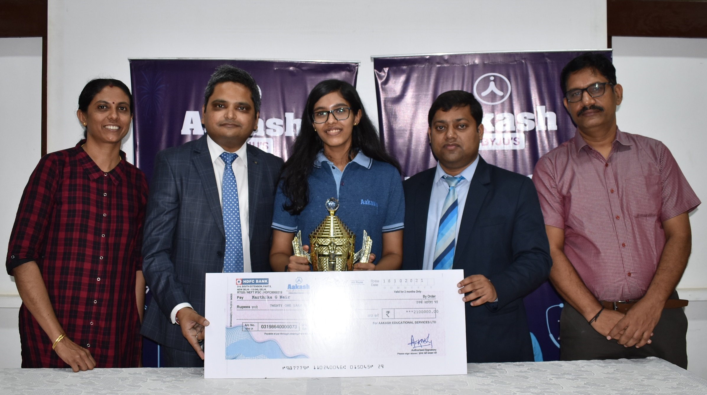 enable-aakash-institutes-karthika-g-nair-to-secure-air-01-in-neet-ug-2021