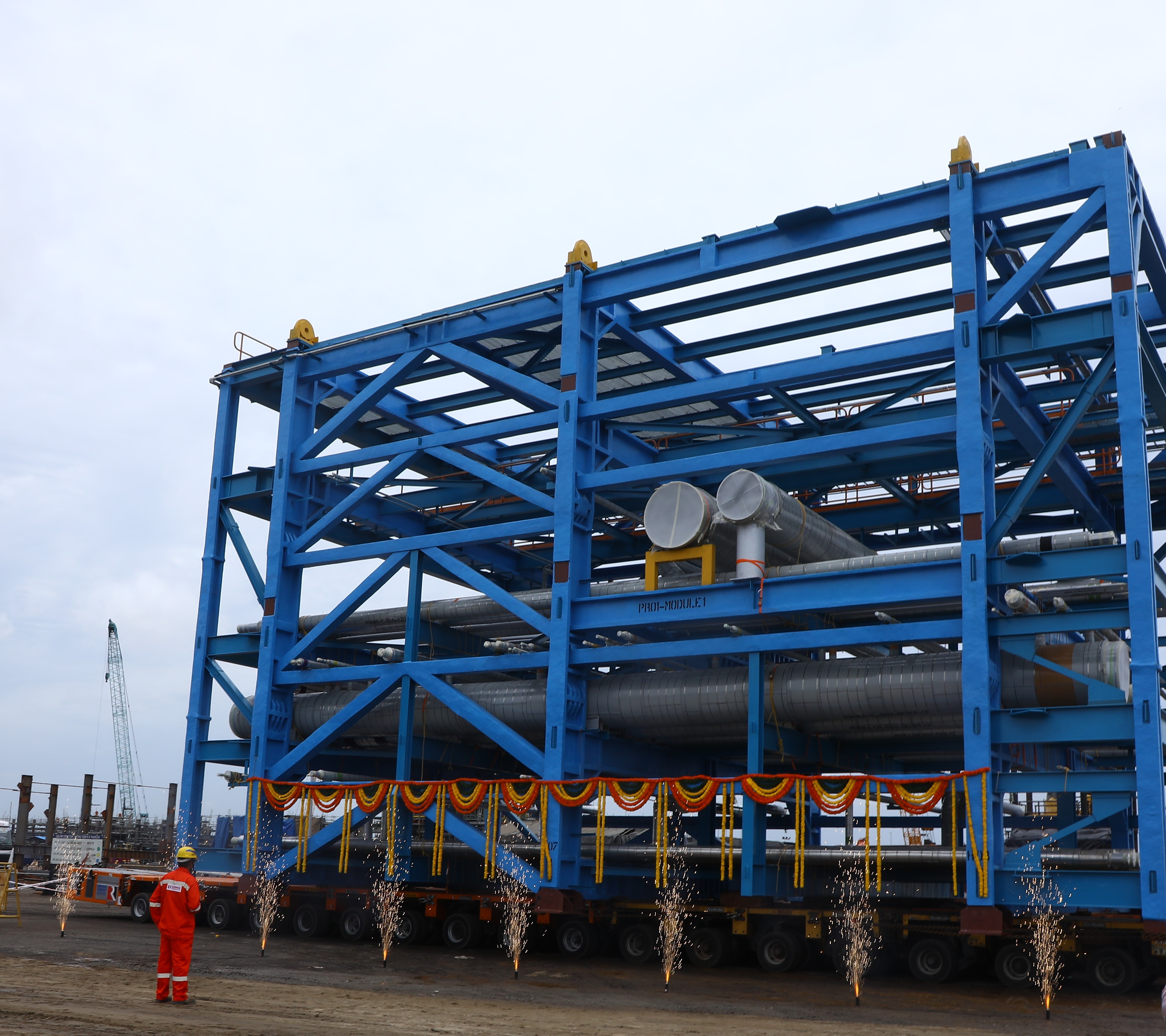 lt-flags-off-first-set-of-piperack-modules-to-hpcls-visakh-refinery