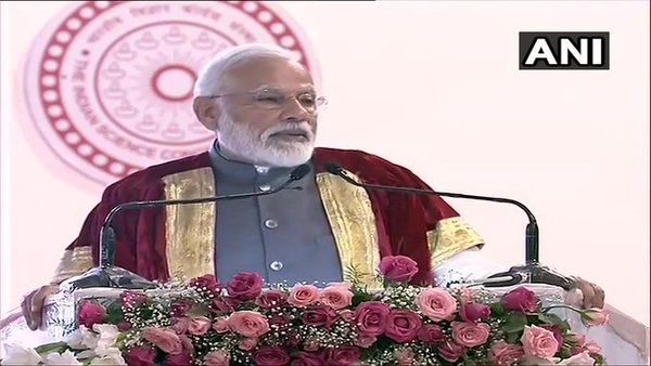 govt-will-stand-by-the-honest-and-will-deal-firmly-with-corruption-pm-modi