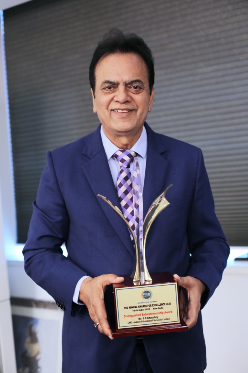 mr-j-c-chaudhry-conferred-with-the-prestigious-distinguished-entrepreneurship-award-2020