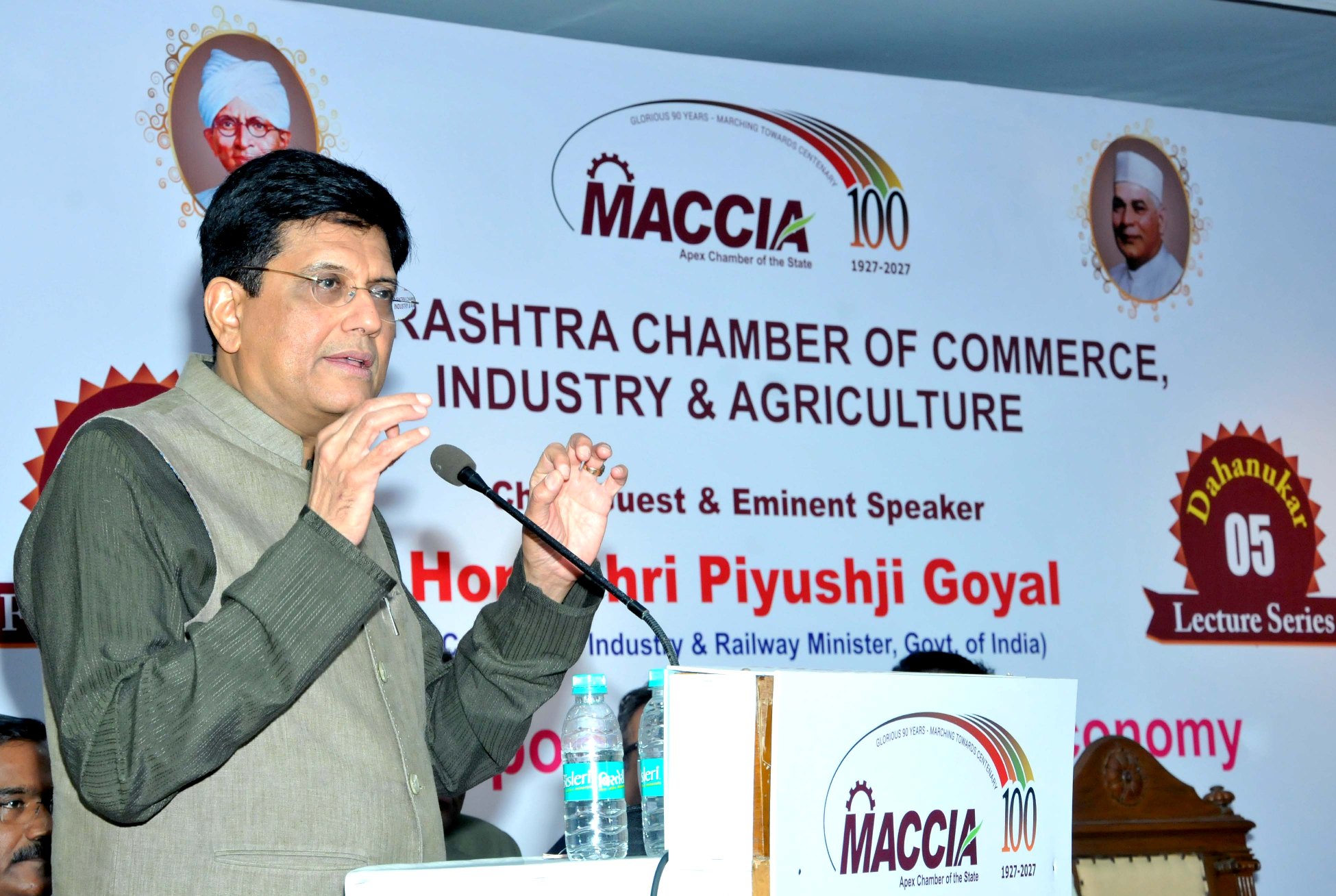 toward-5-trillion-economy-india-needs-to-focus-on-domestic-manufacturing-piyush-goyal