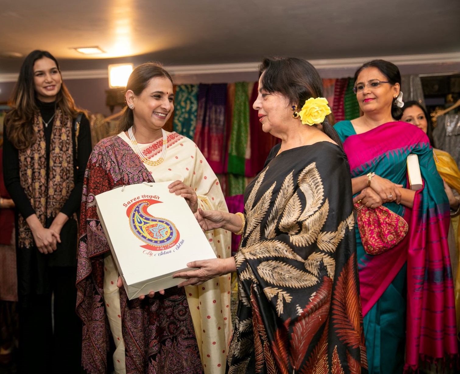 a-saree-affair-celebrating-love-for-nine-yards