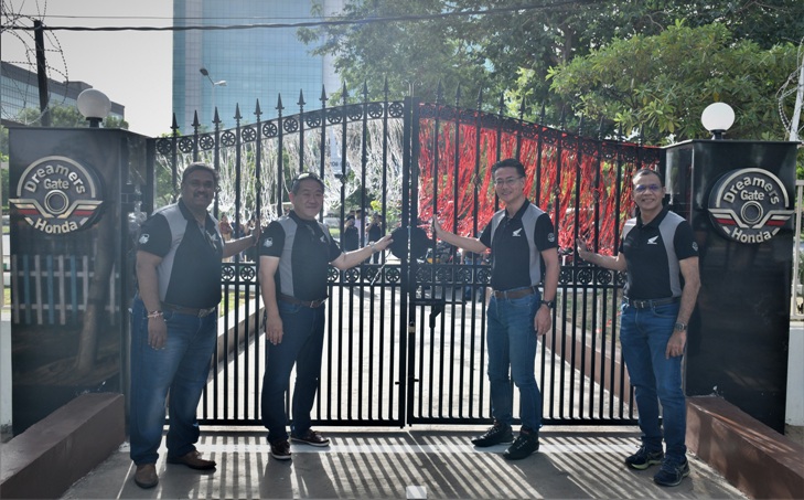 honda-motorcycle-scooter-india-announces-gate-opening-of-dreamers-cafe-for-customers