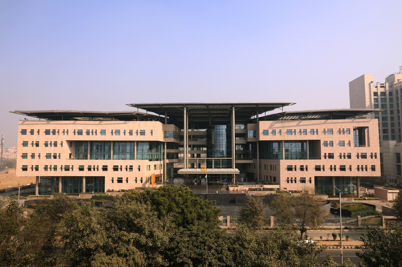 punjab-national-bank-launches-pnb-lens-to-speed-up-loan-delivery