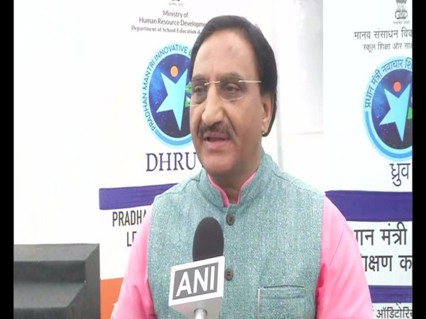 hrd-minister-interacts-with-children-for-dhruv-programme