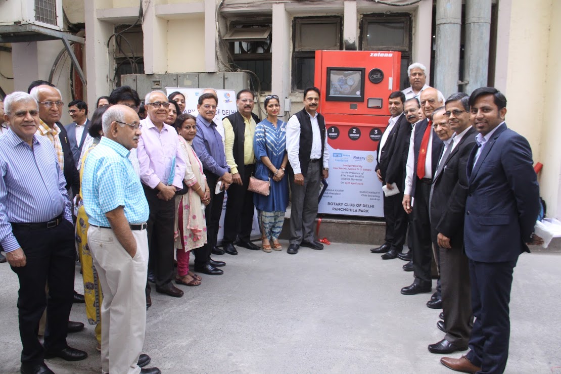 spark-minda-foundation-with-rotary-club-installs-reverse-vending-machine-in-delhi-high-court