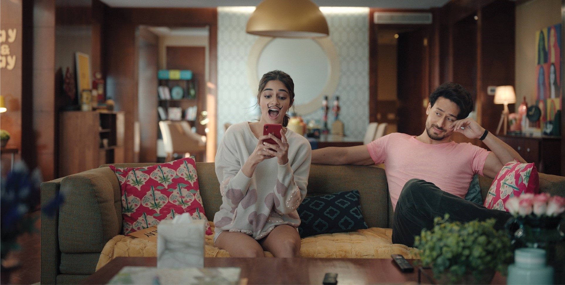 lionsgate-play-collaborates-with-tiger-shroff-and-ananya-panday-for-the-launch-of-brands-digital-campaign