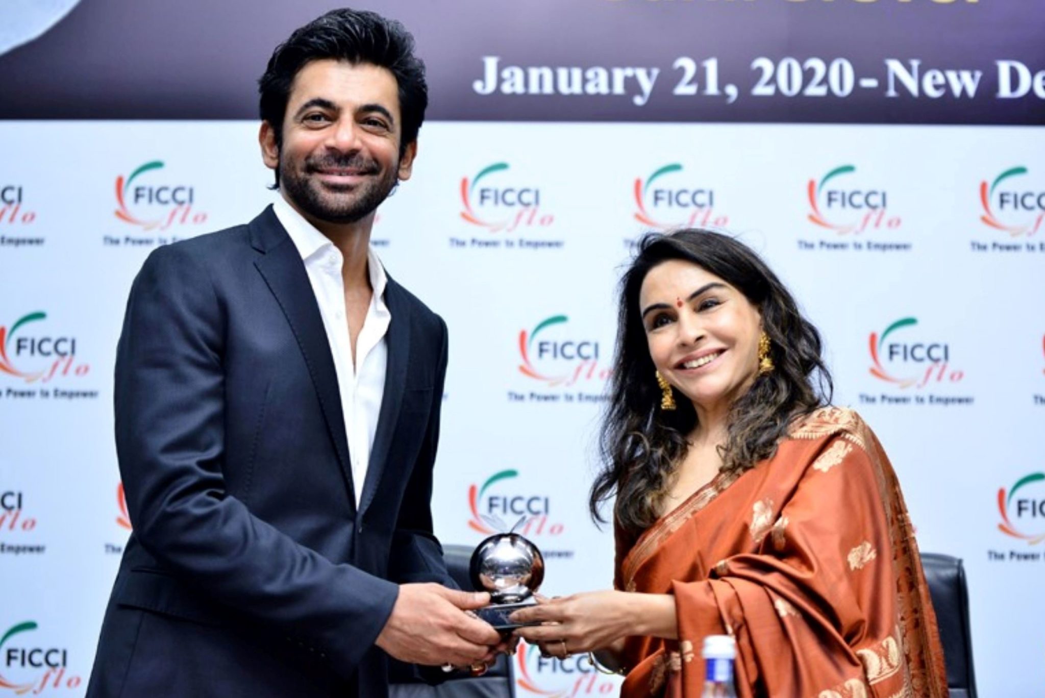 flos-hilarious-date-with-sunil-grover