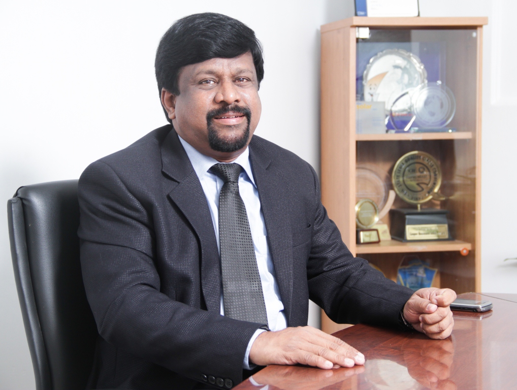 eaton-introduces-internationally-acclaimed-energyaware-ups-in-india